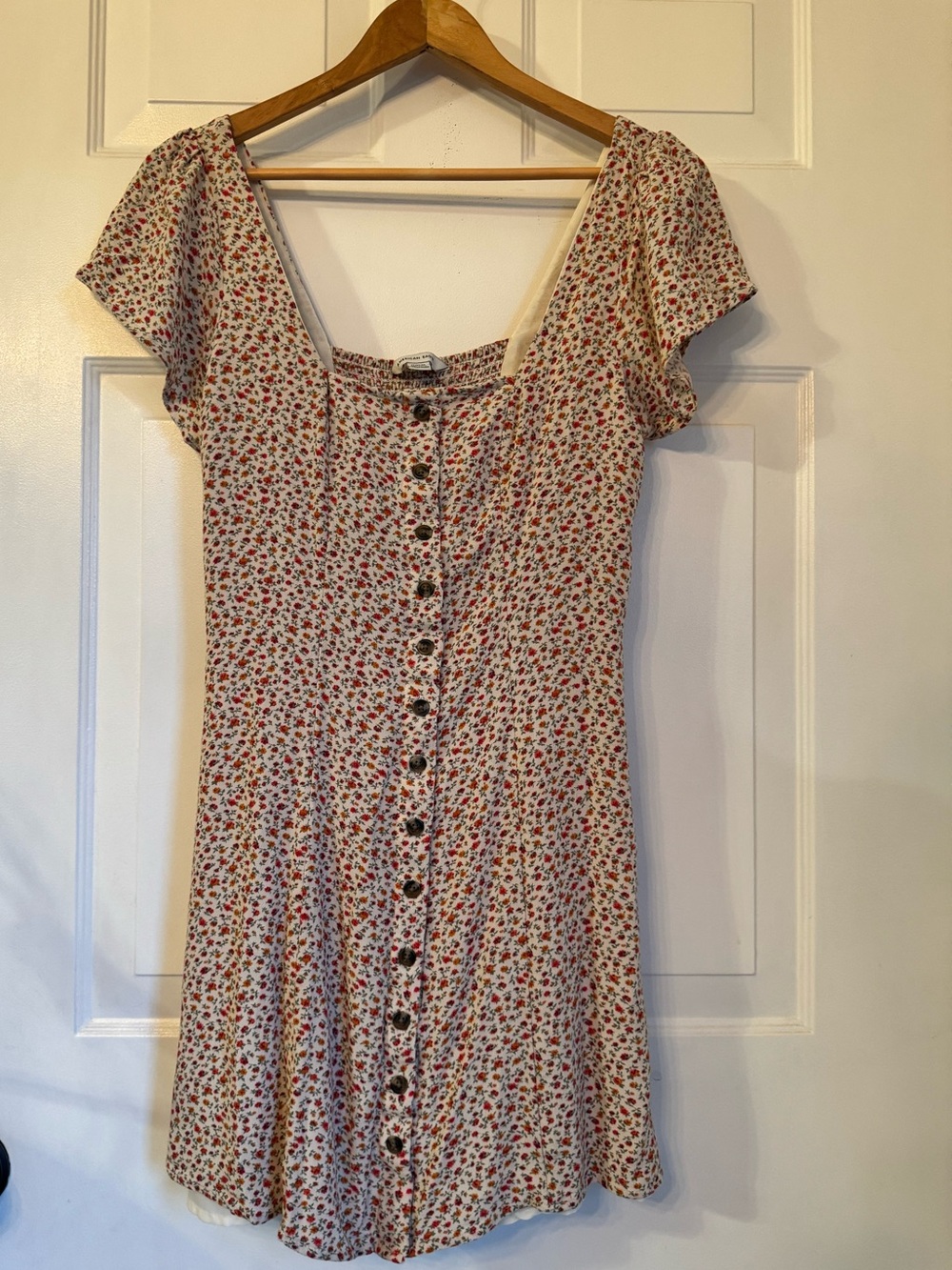 EUC American Eagle Outfitters Viscose Floral Tunic/Mini Dress, flutter sleeves